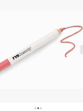 TYS Beauty Lip Crayon Hyaluronic Liner